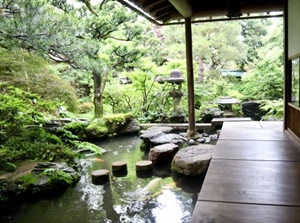 Japanese garden in Nomura family residence