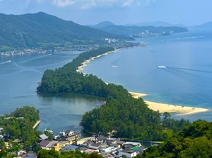 Amanohashidate